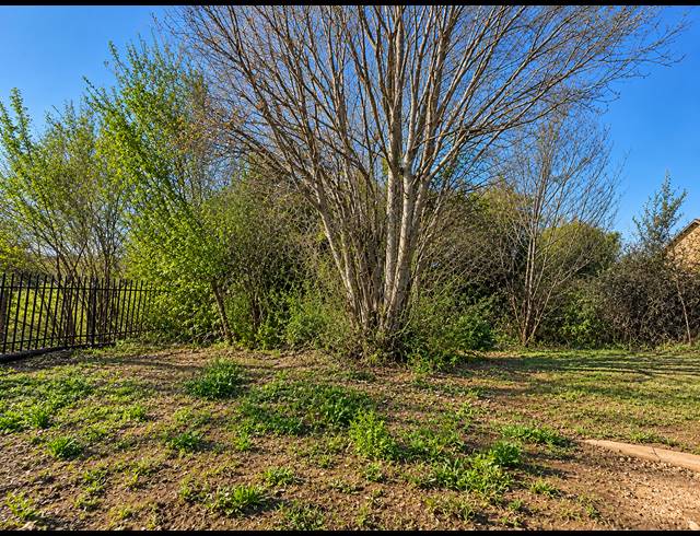 1,672M² VACANT LAND FOR SALE IN ROTHDENE
